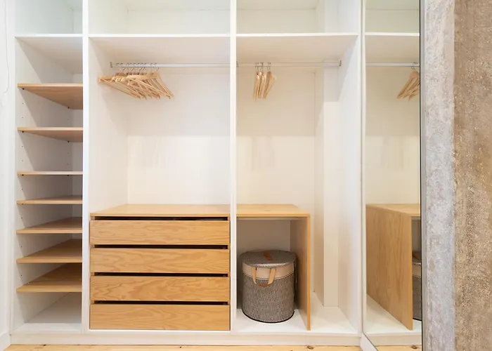 Daire Santos Cozy Design *