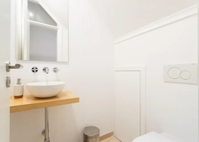 Daire Santos Cozy Design